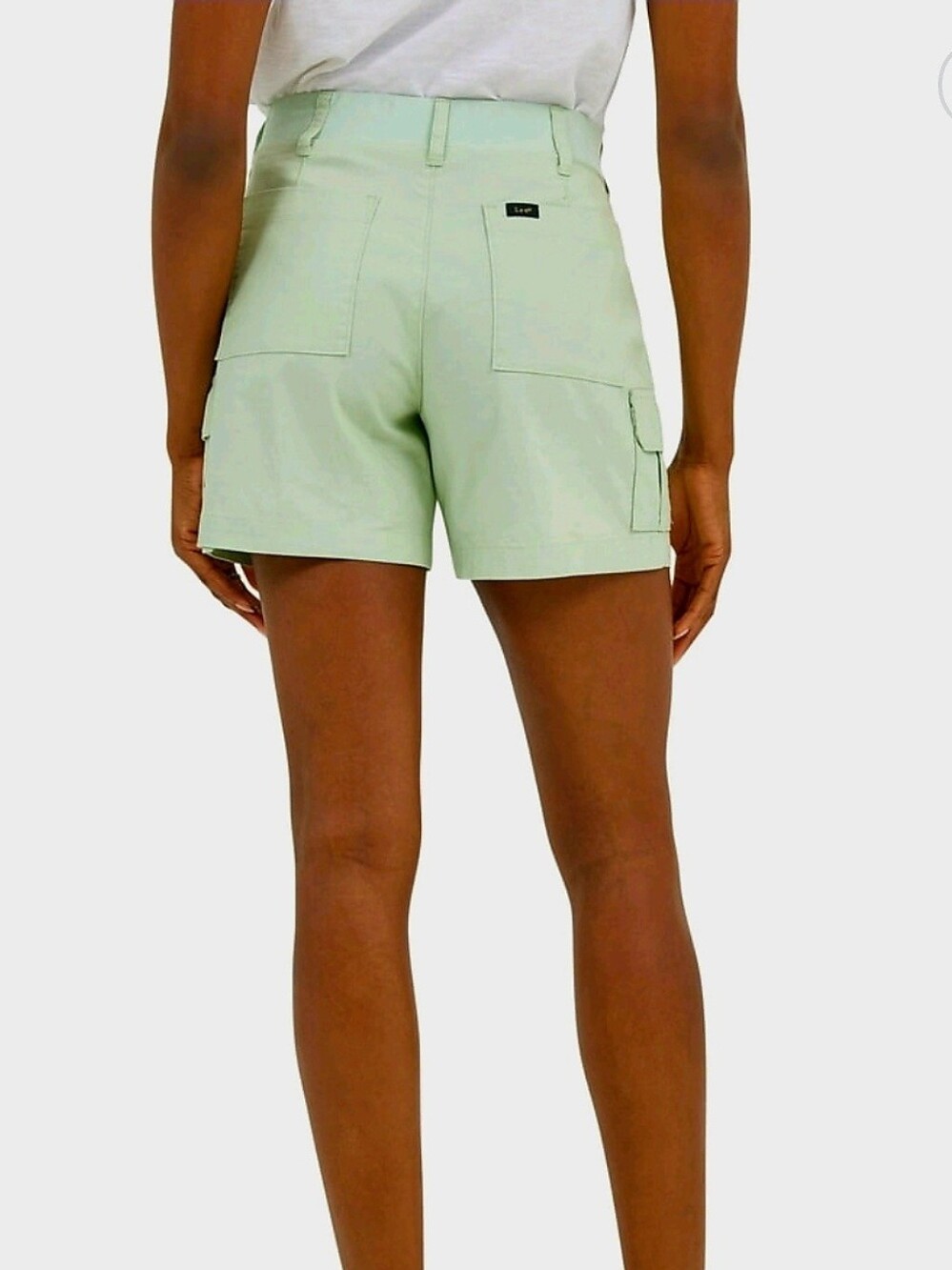 New Lee Women's Comfort Waist 5" summer soft sage cotton Cargo Shorts, Size XXL - Picture 3 of 12
